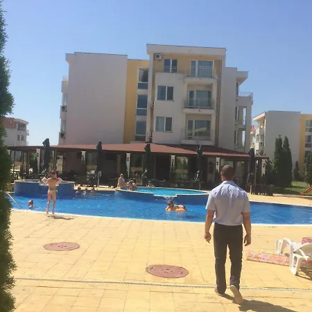 Private In Nessebar Club Sunny * Слънчев бряг